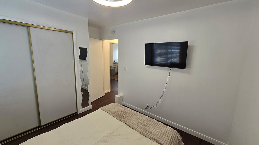 Furnished Finder property 1049344_1 photo 8