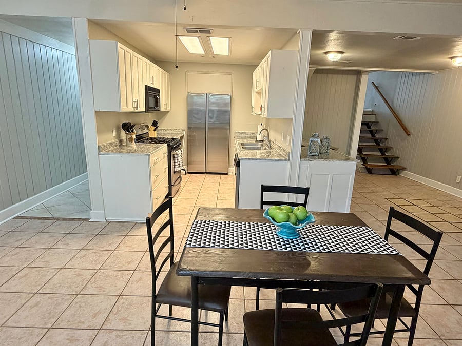 Furnished Finder property 1049349_1 photo 4