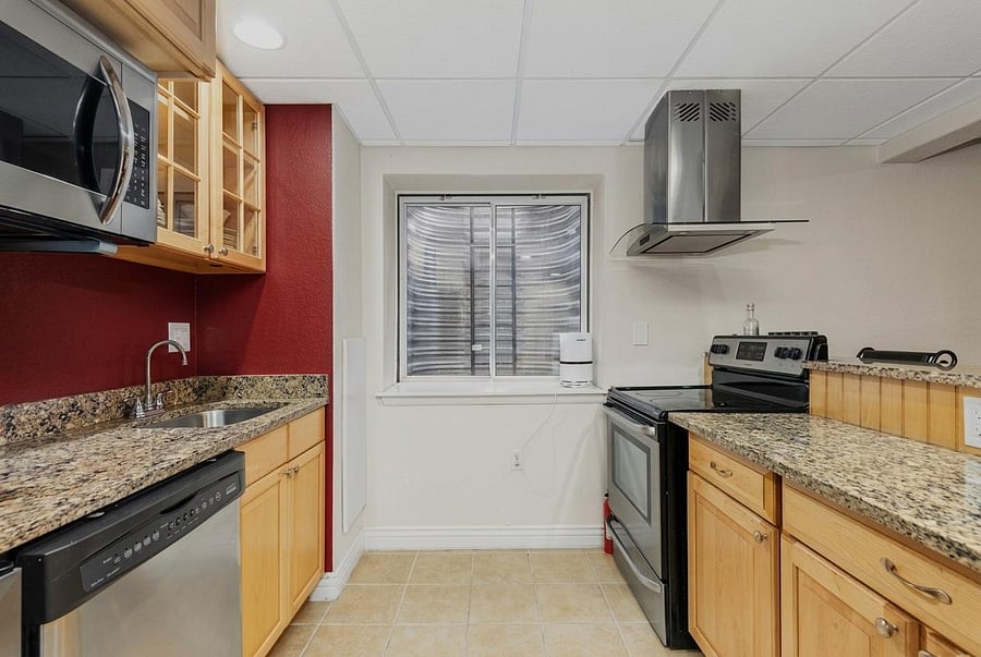 Furnished Finder property 1049379_1 photo 6