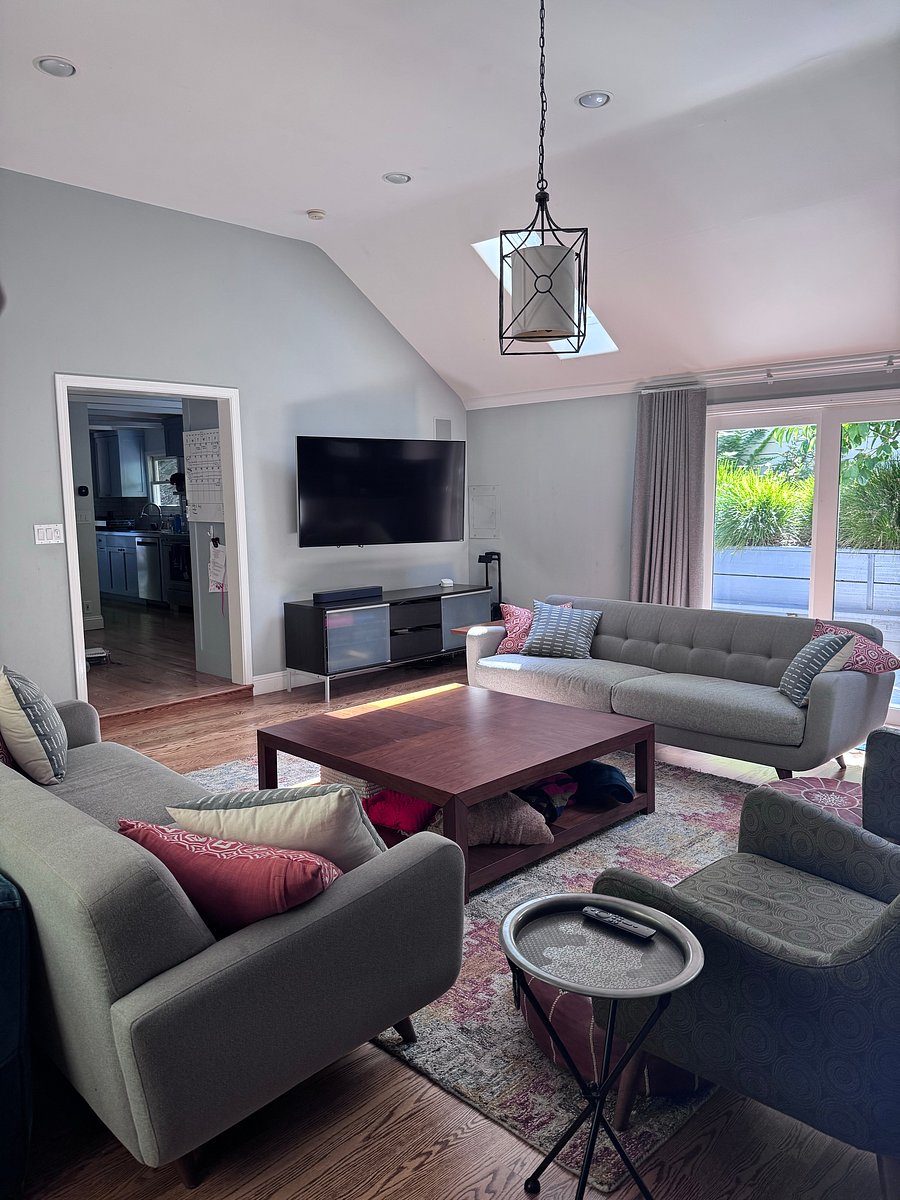Furnished Finder property 1049396_1 photo 4