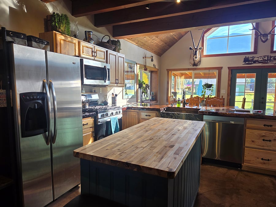 Furnished Finder property 1049397_1 photo 8