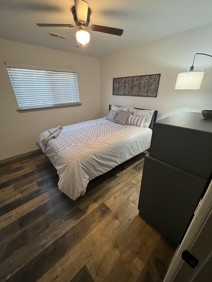 Furnished Finder property 1049399_1 photo 12