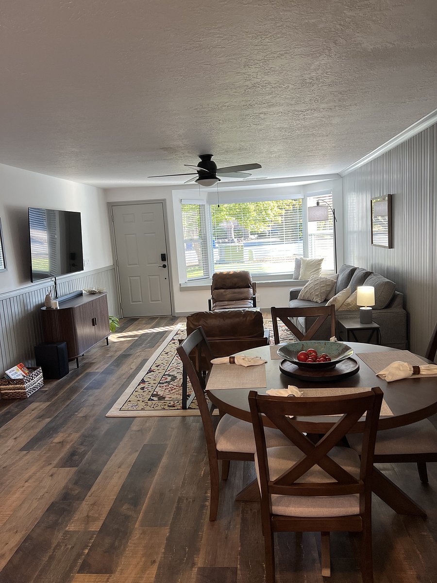 Furnished Finder property 1049399_1 photo 27
