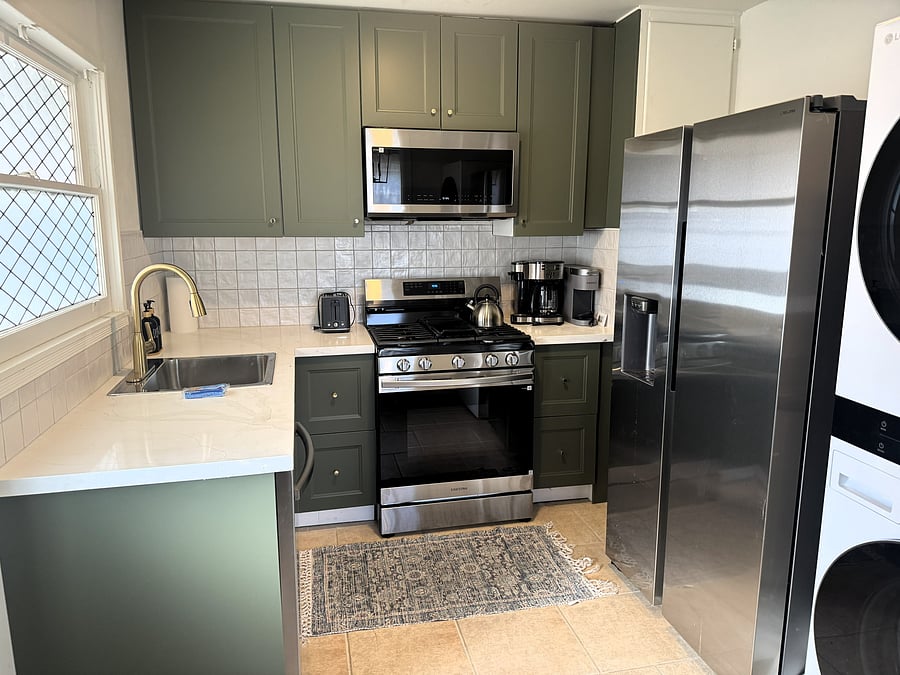 Furnished Finder property 1049405_1 photo 2