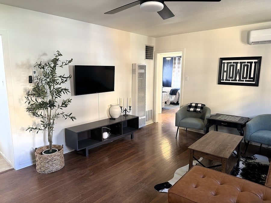 Furnished Finder property 1049405_1 photo 8