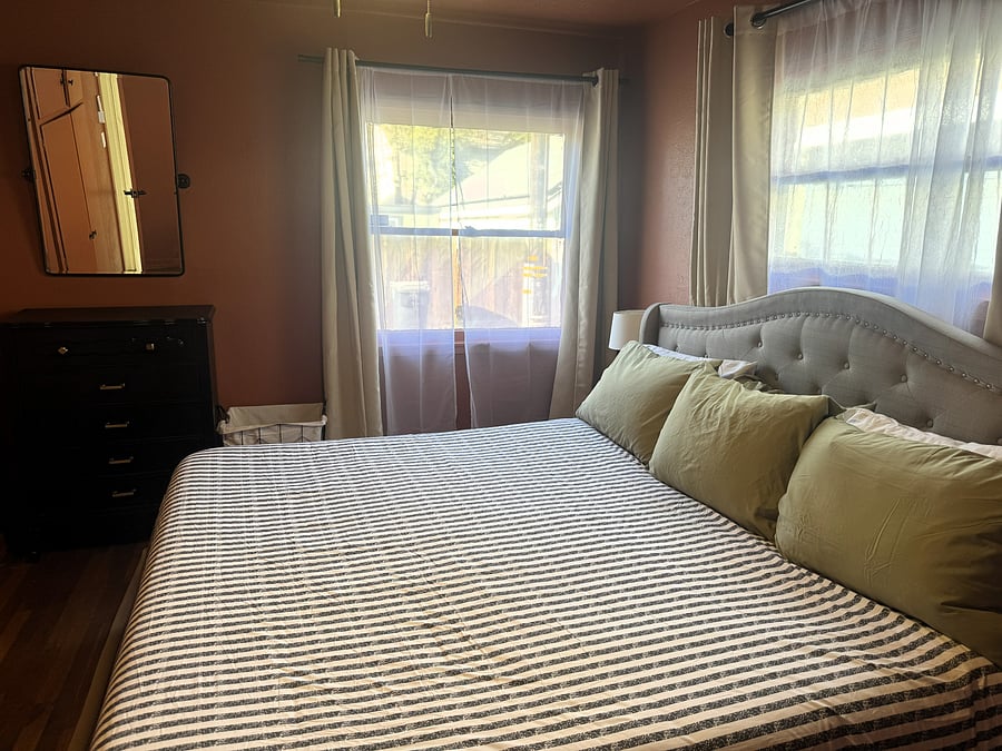 Furnished Finder property 1049405_1 photo 9