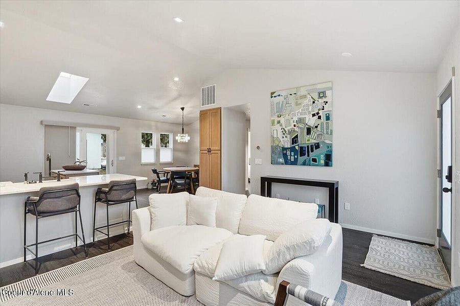 Furnished Finder property 1049413_1 photo 4