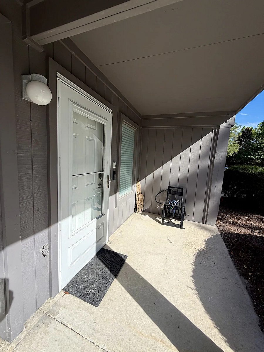 Furnished Finder property 1049414_1 photo 23