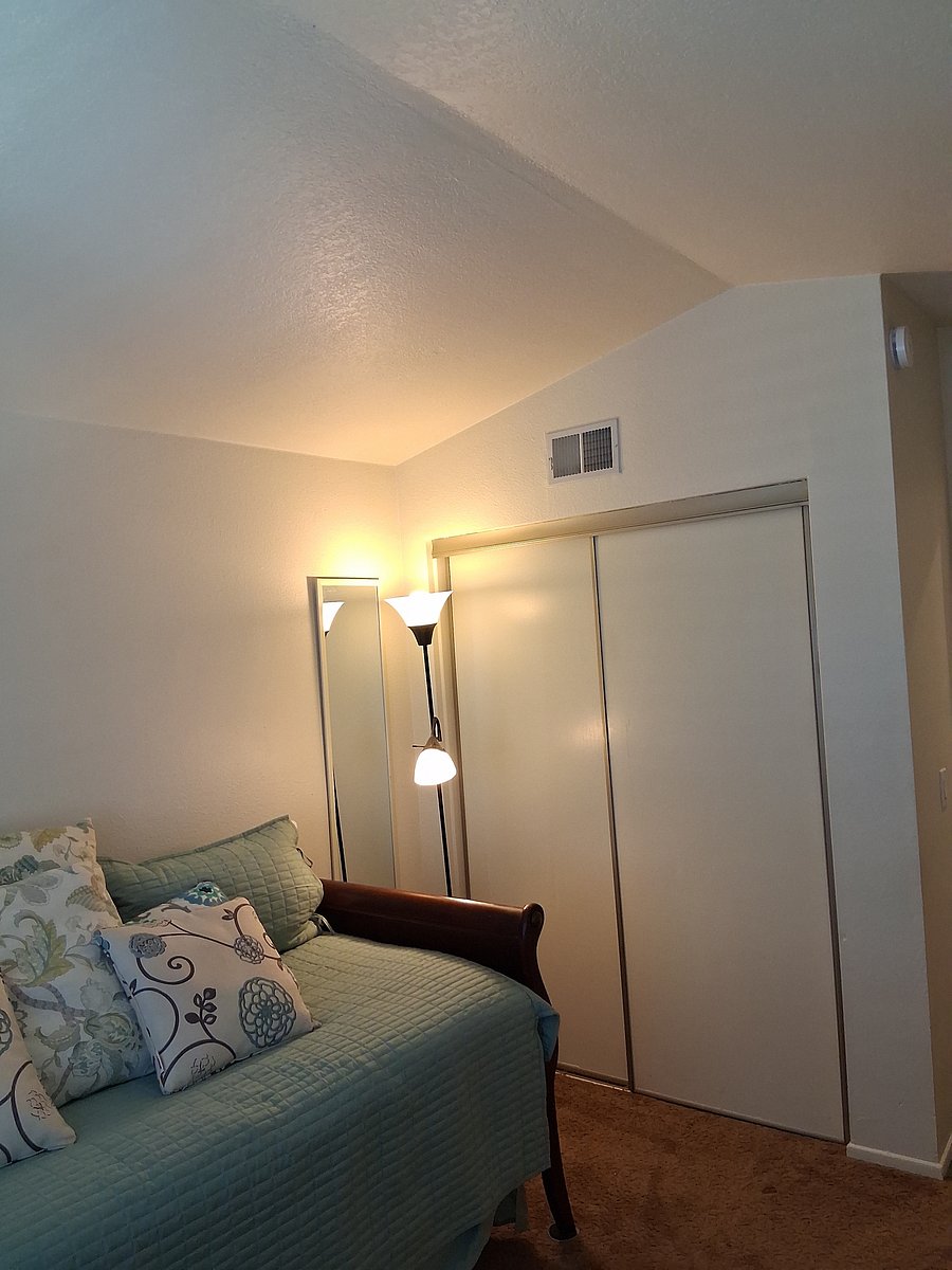Furnished Finder property 1049438_1 photo 4