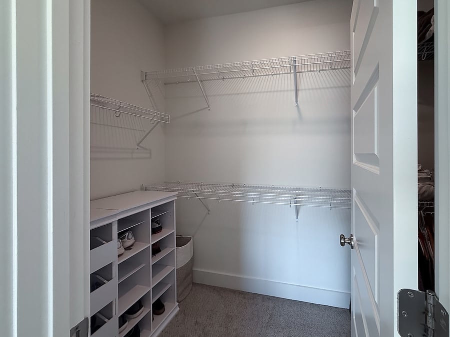 Furnished Finder property 1049459_1 photo 12