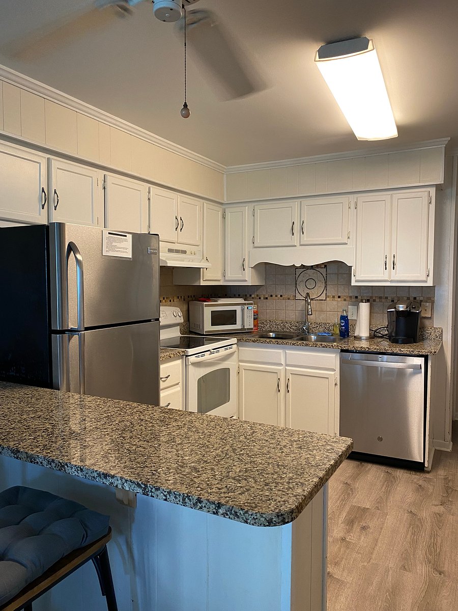 Furnished Finder property 1049460_1 photo 3