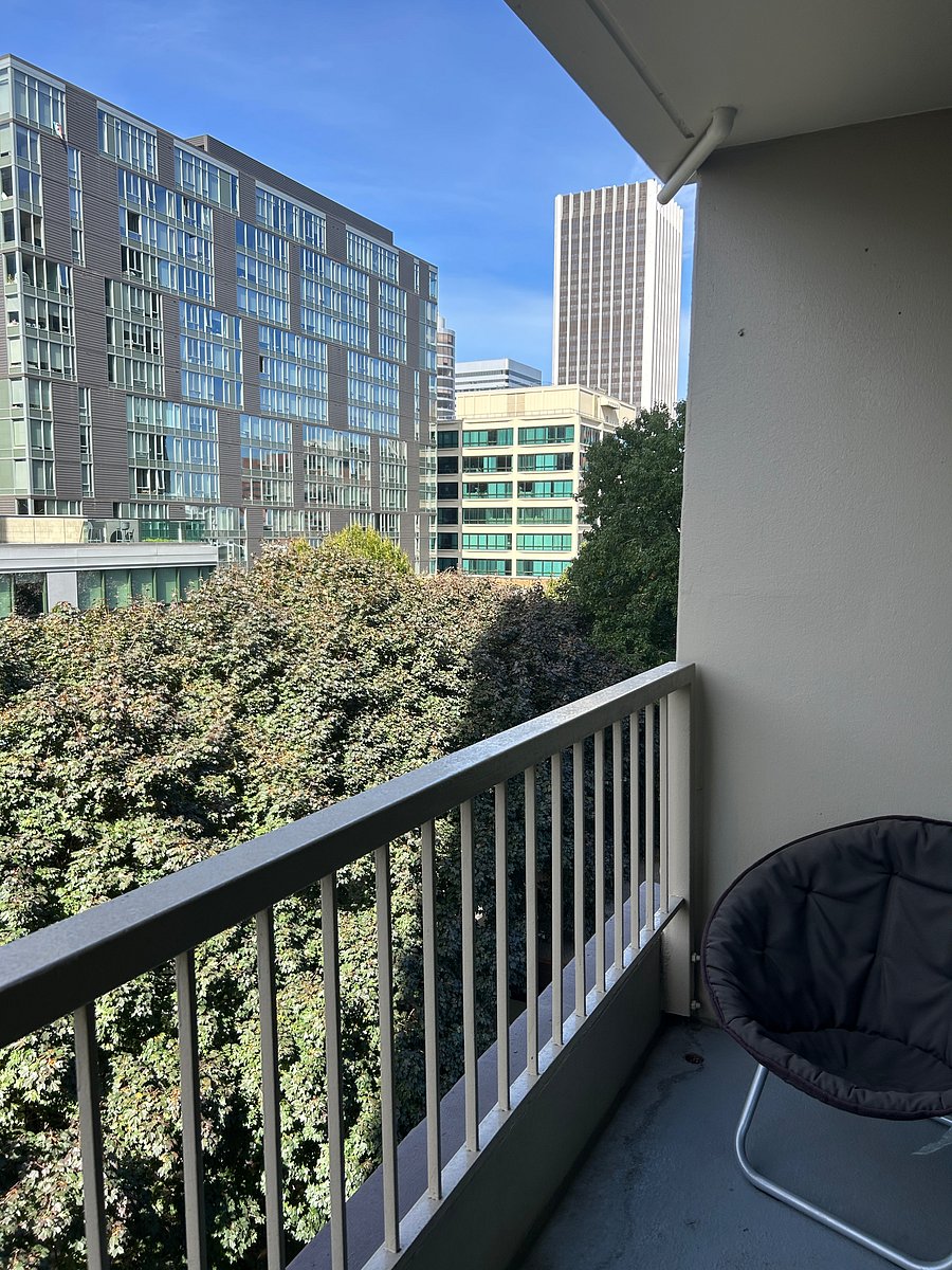 Furnished Finder property 1049471_1 photo 11