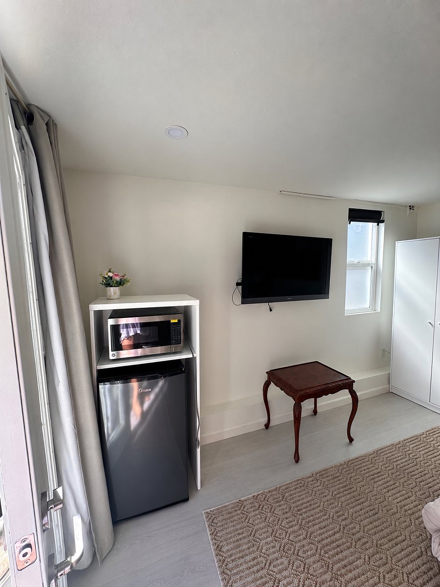 Furnished Finder property 1049489_1 photo 3