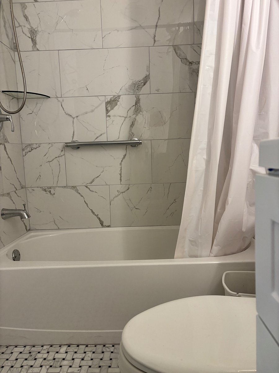 Furnished Finder property 1049514_1 photo 11