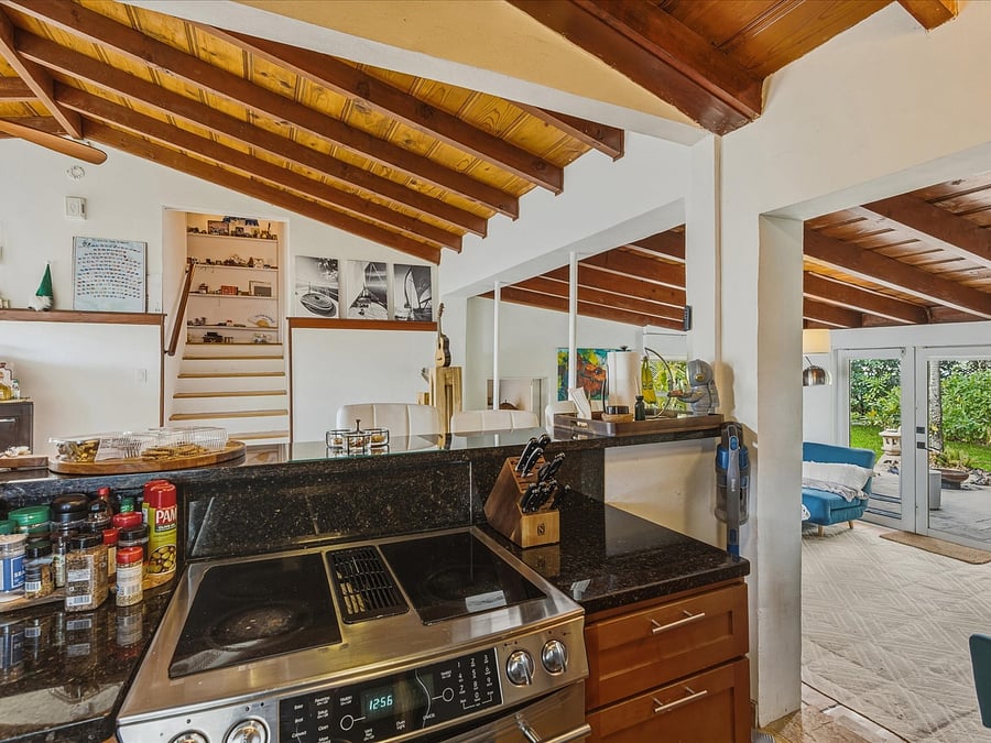 Furnished Finder property 1049519_1 photo 12