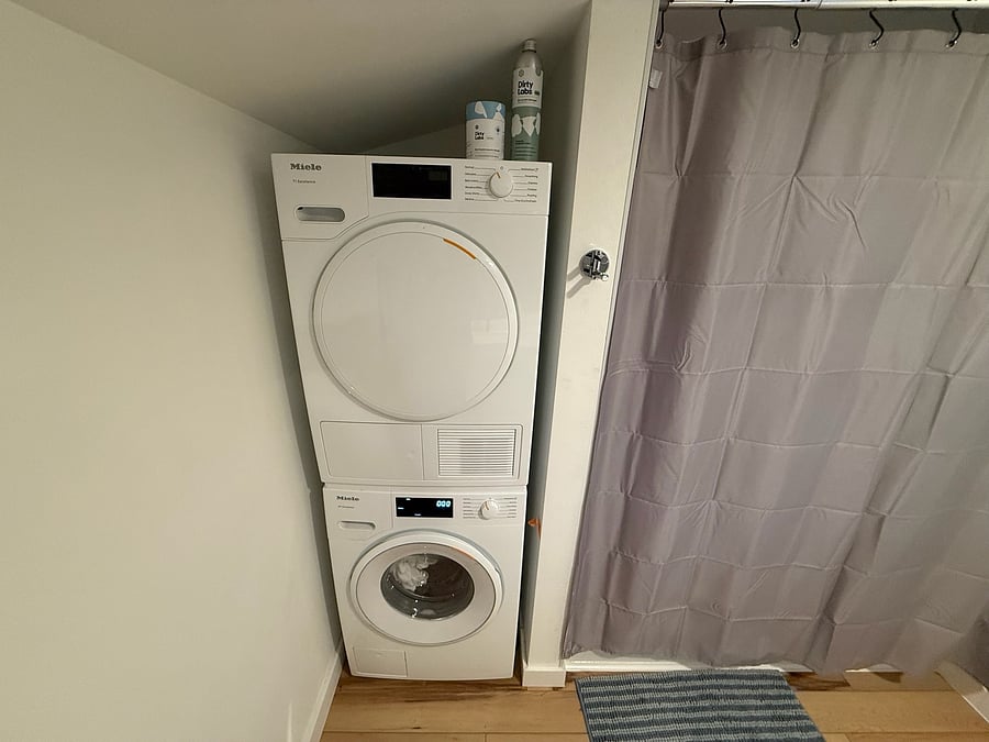 Furnished Finder property 1049527_1 photo 15