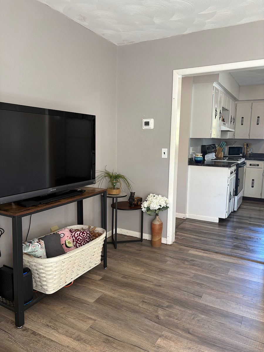 Furnished Finder property 1049540_1 photo 22