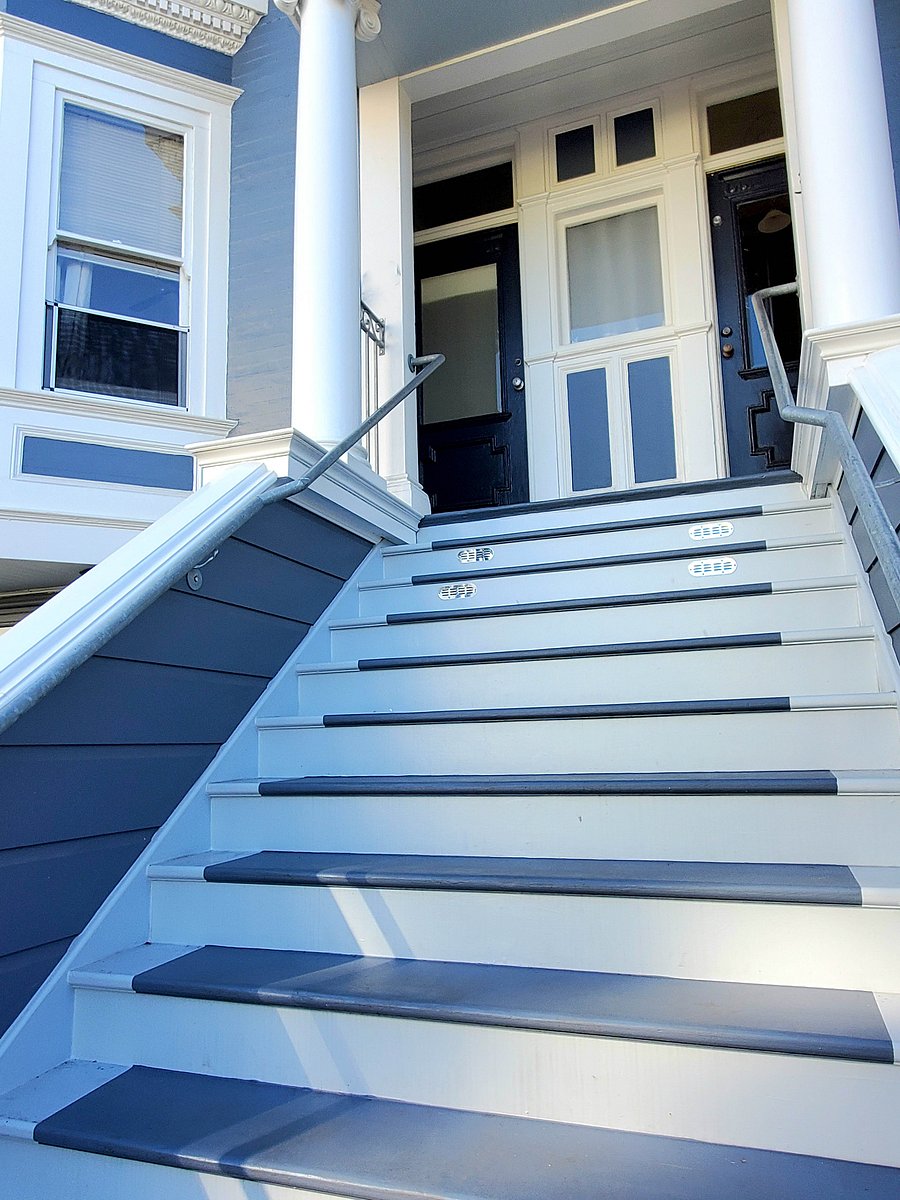 Stairs to flat.