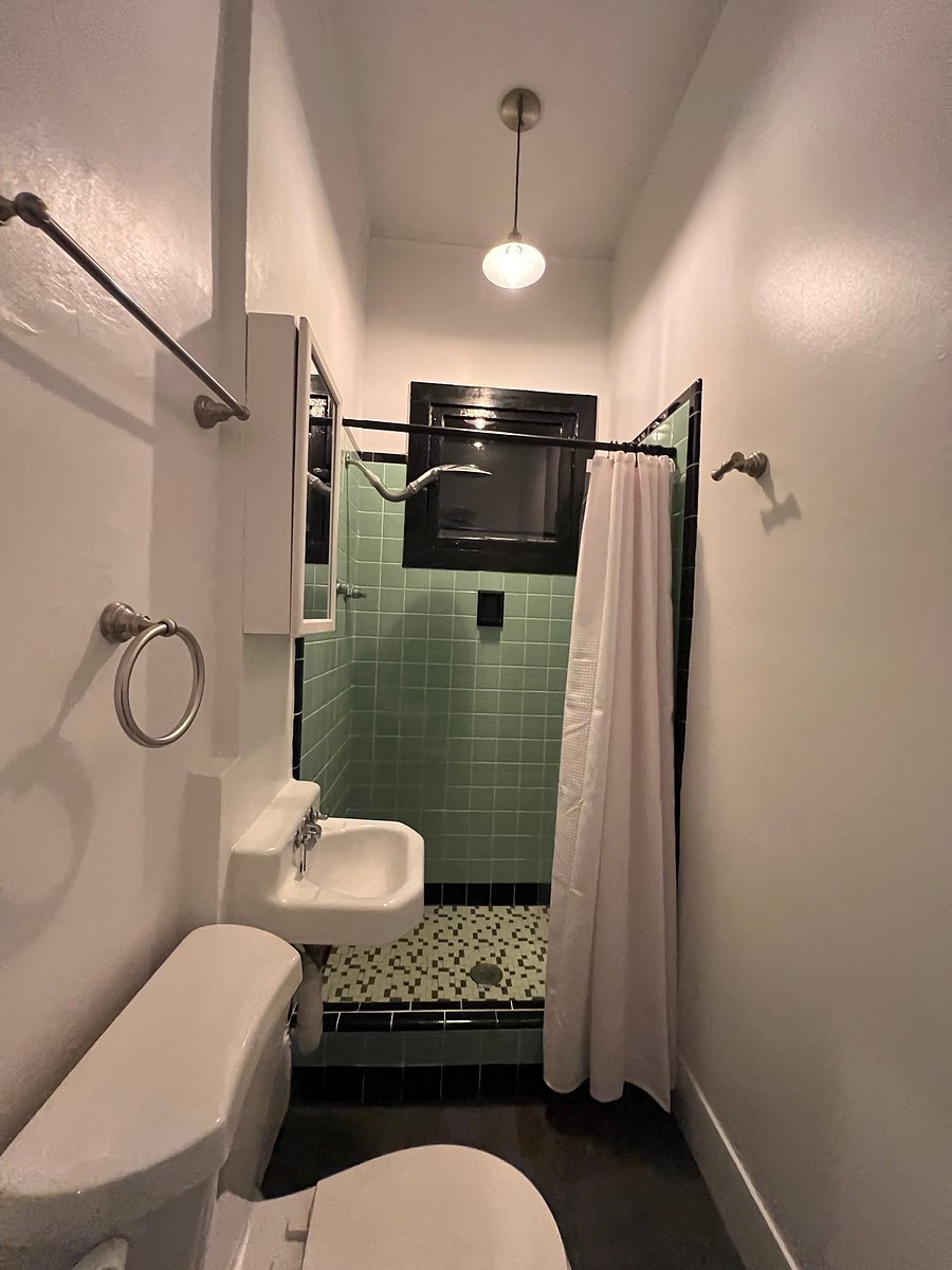 Furnished Finder property 1049550_1 photo 10