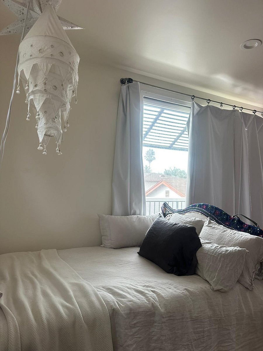 Furnished Finder property 1049556_1 photo 3