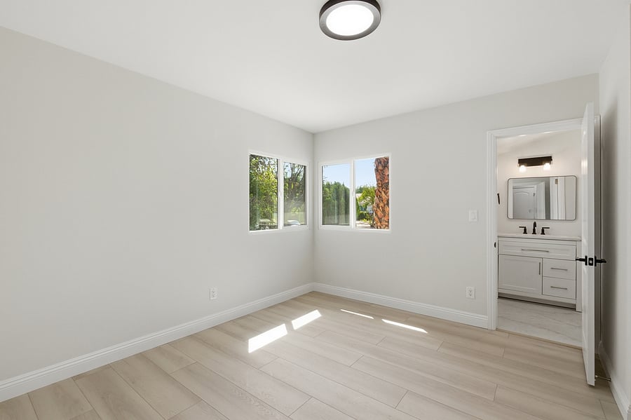 Furnished Finder property 1049561_1 photo 12