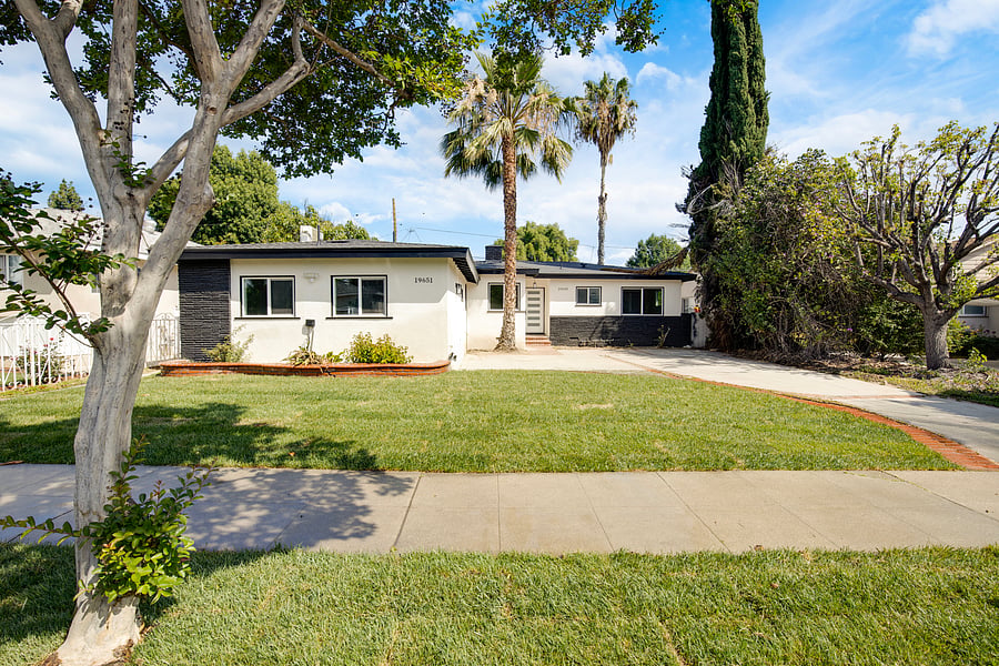 Furnished Finder property 1049561_1 photo 24