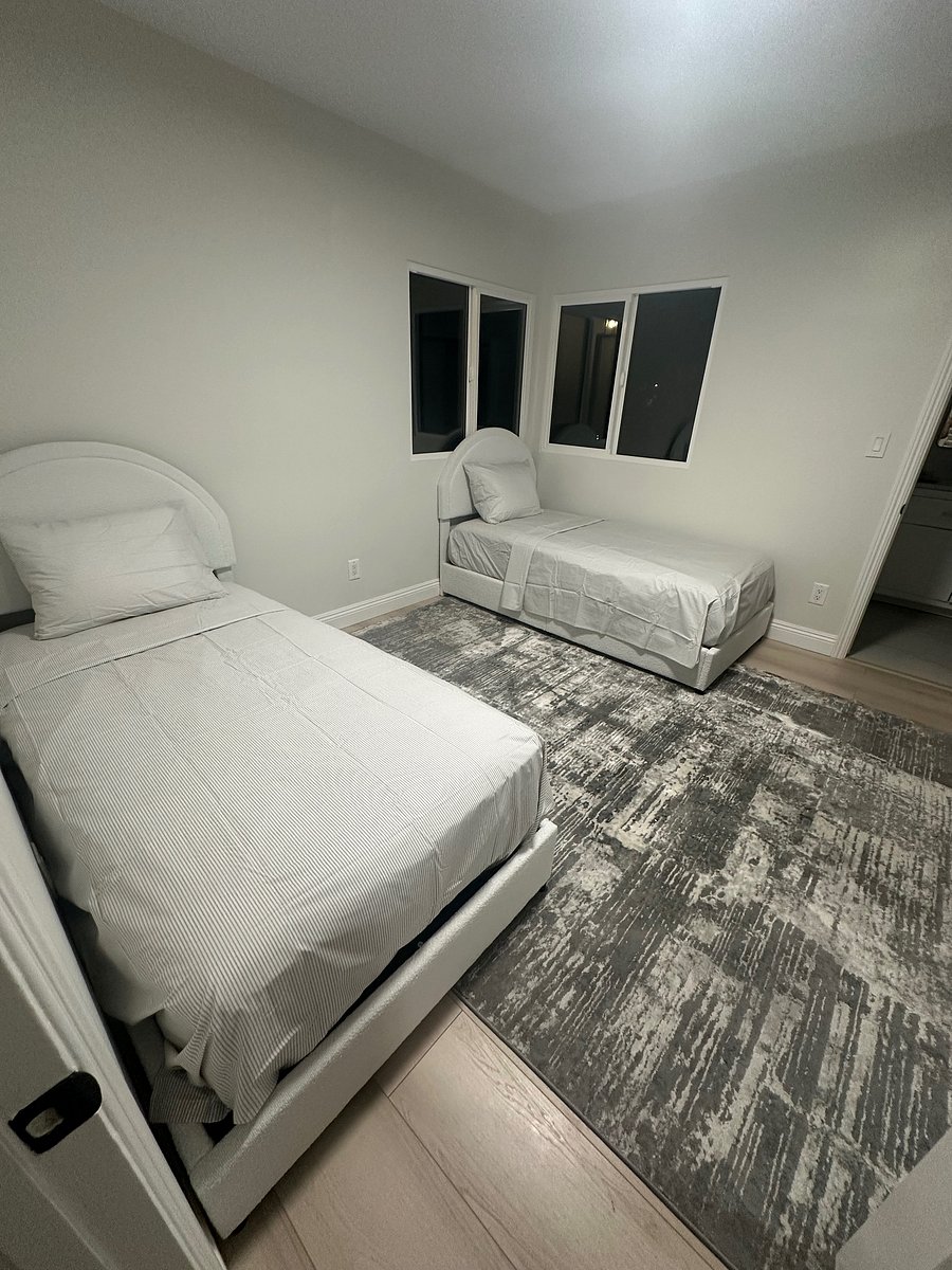 Furnished Finder property 1049561_1 photo 53