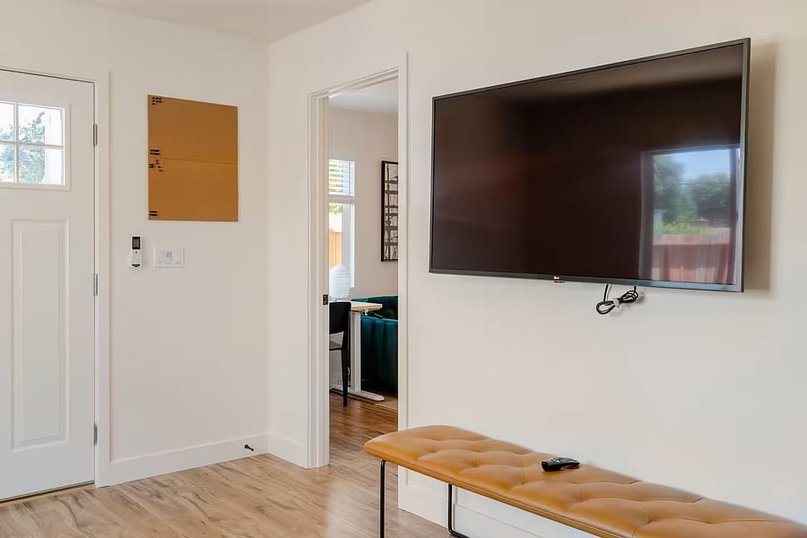 Furnished Finder property 1049562_1 photo 20