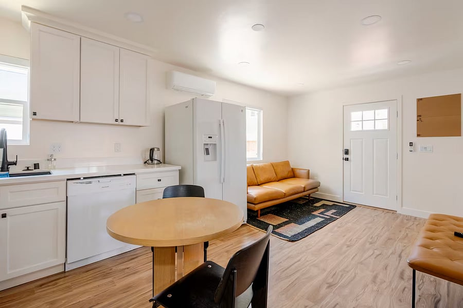 Furnished Finder property 1049562_1 photo 8