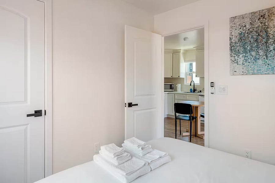 Furnished Finder property 1049562_1 photo 16