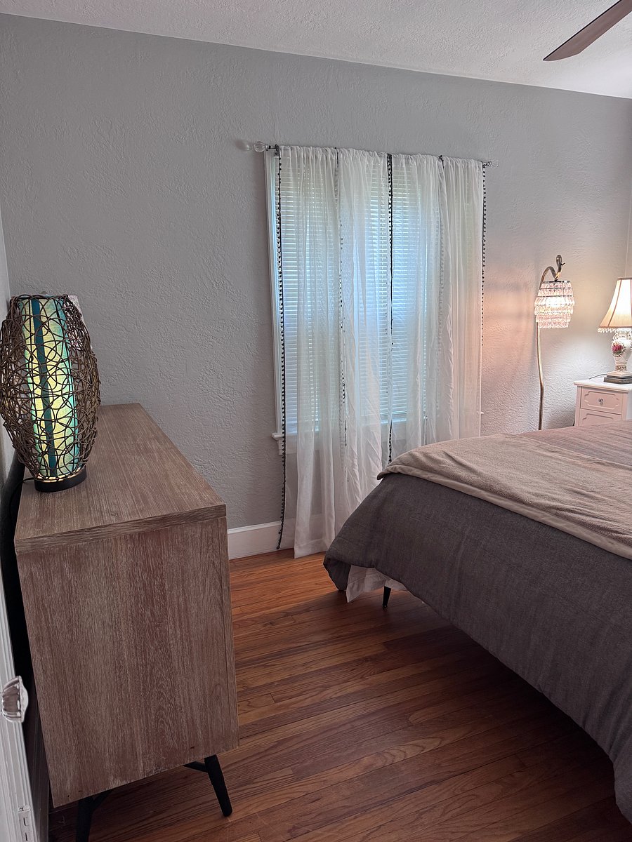 Furnished Finder property 1049566_1 photo 9
