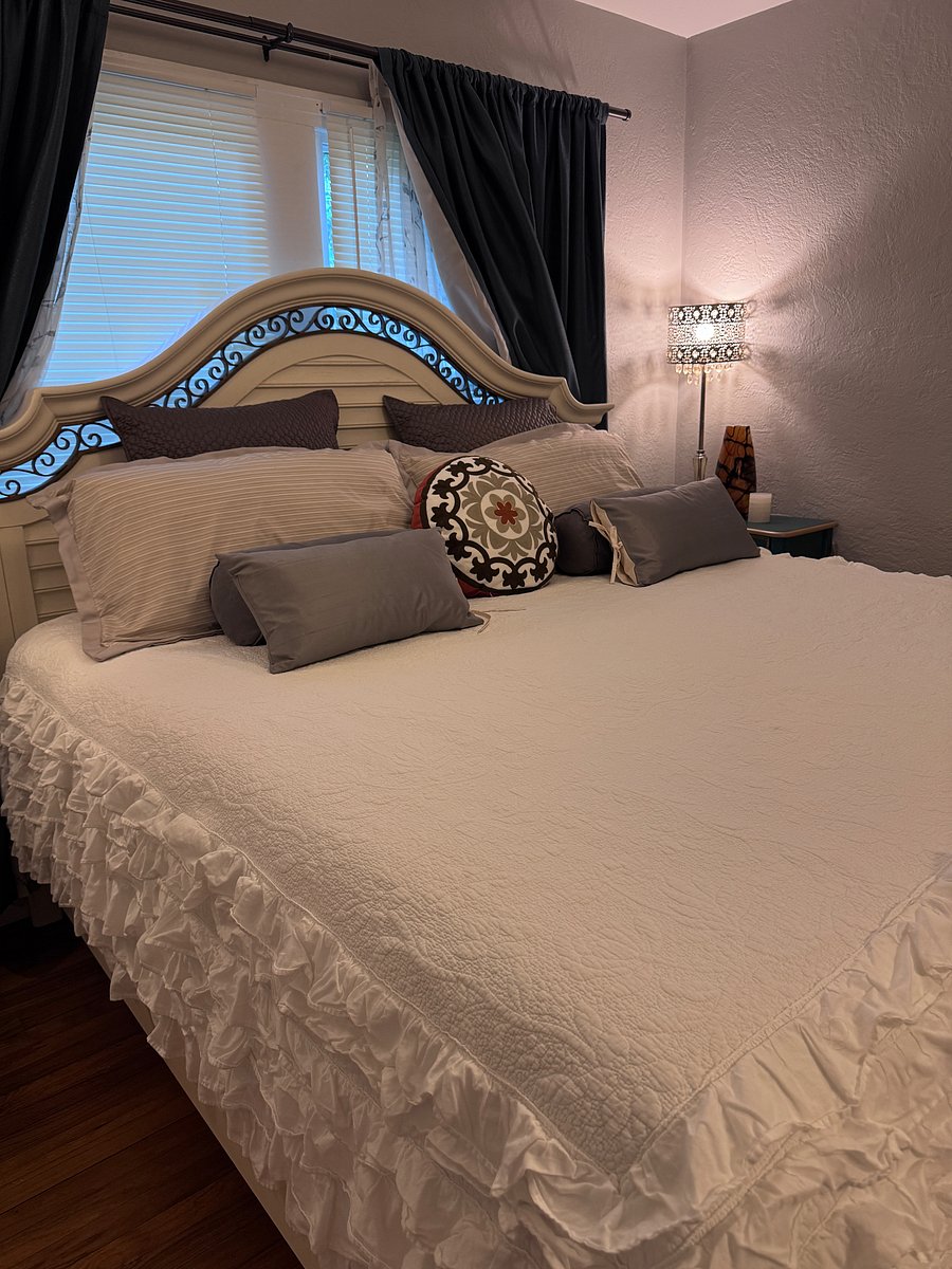 Furnished Finder property 1049566_1 photo 10
