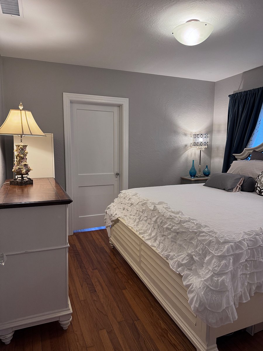 Furnished Finder property 1049566_1 photo 11
