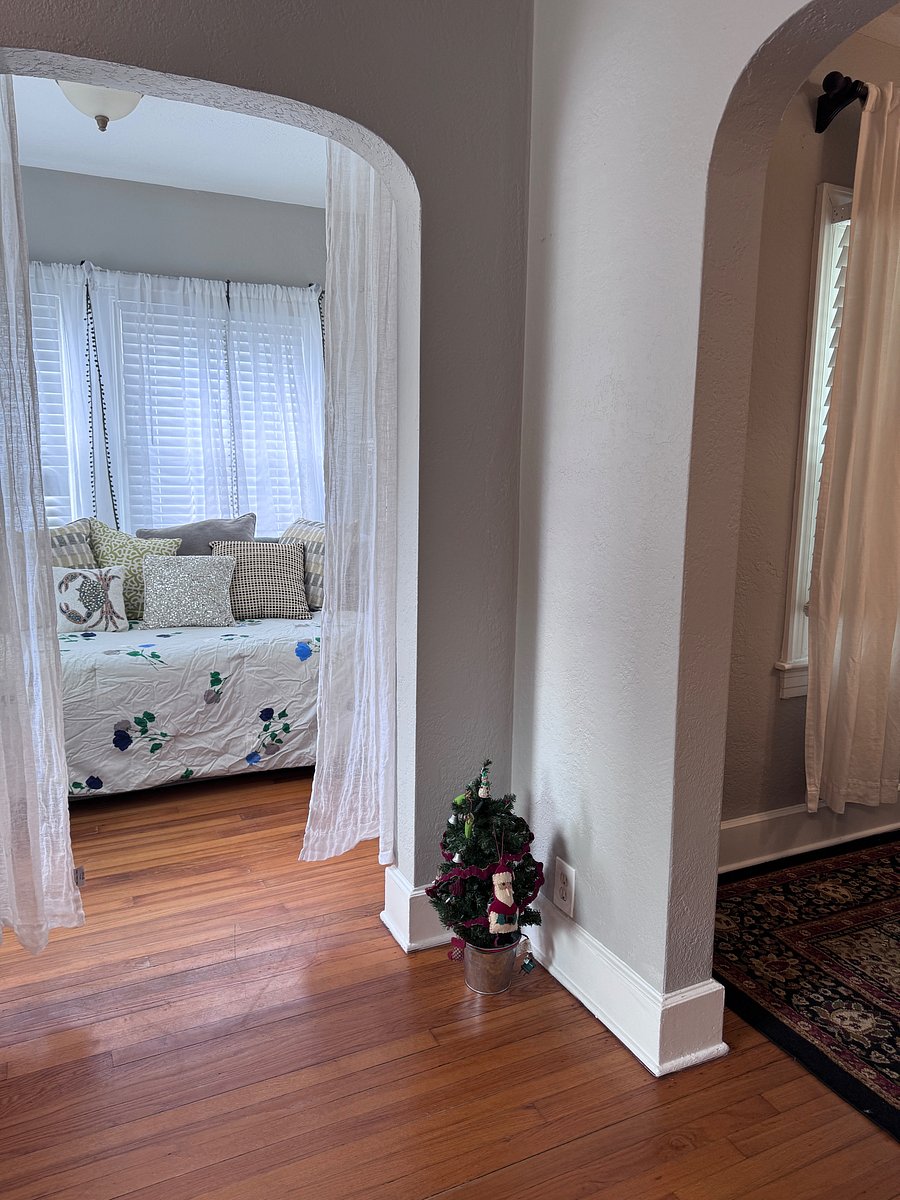 Furnished Finder property 1049566_1 photo 26