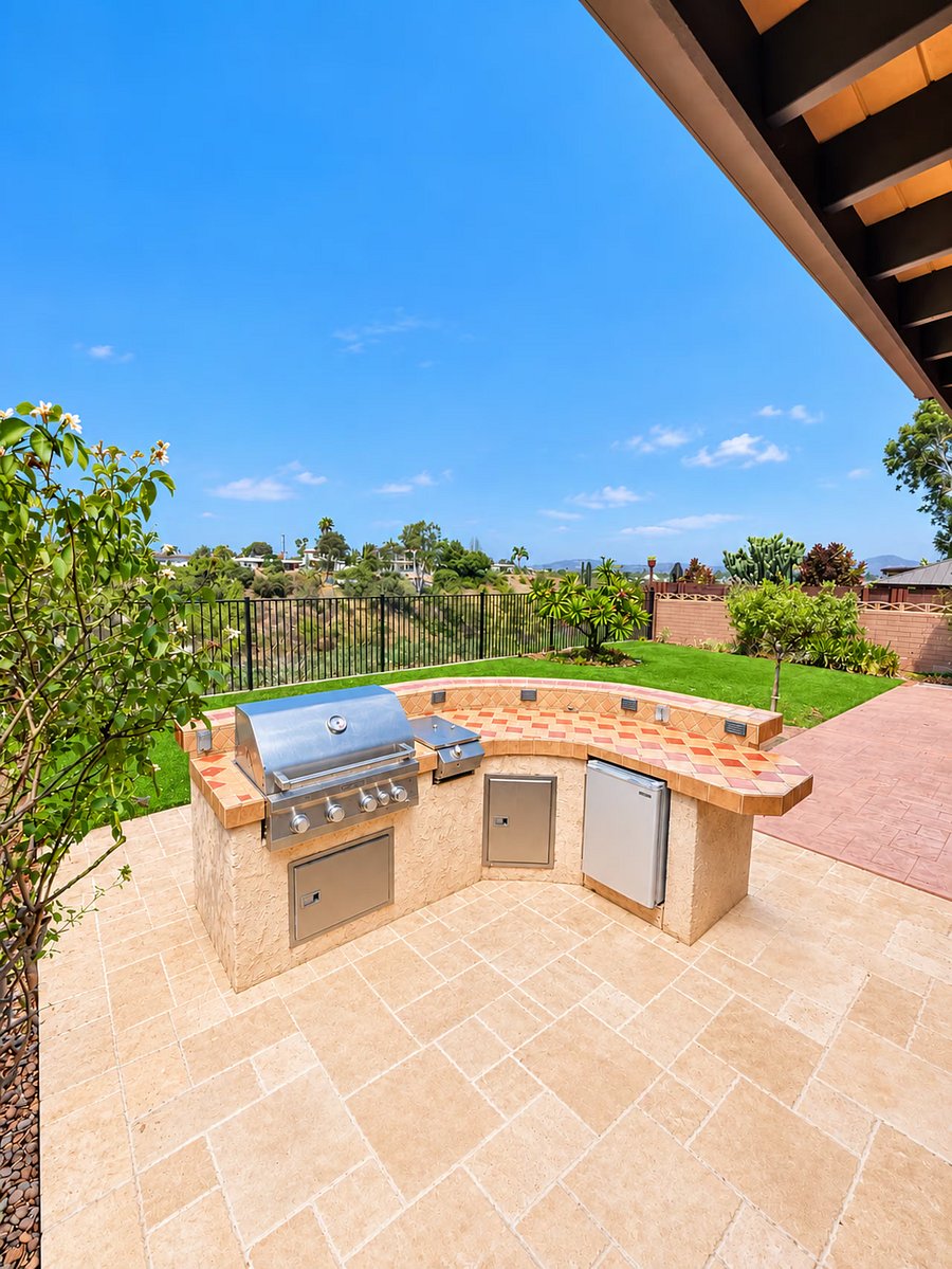 Furnished Finder property 1049573_1 photo 13