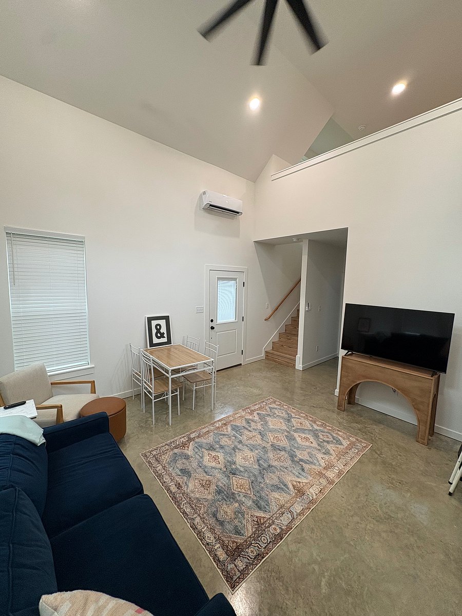 Furnished Finder property 1049574_1 photo 3
