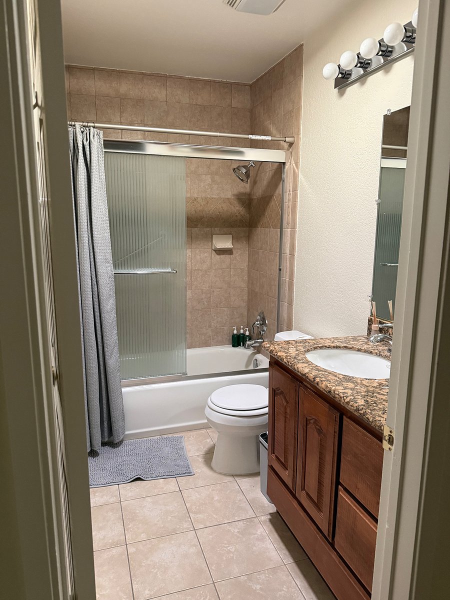 Furnished Finder property 1049582_1 photo 3