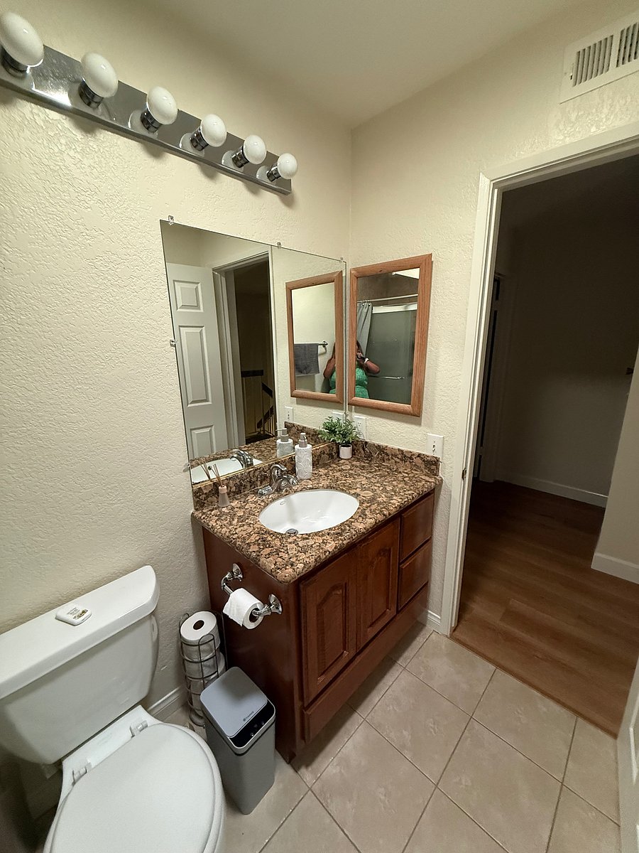 Furnished Finder property 1049582_1 photo 4
