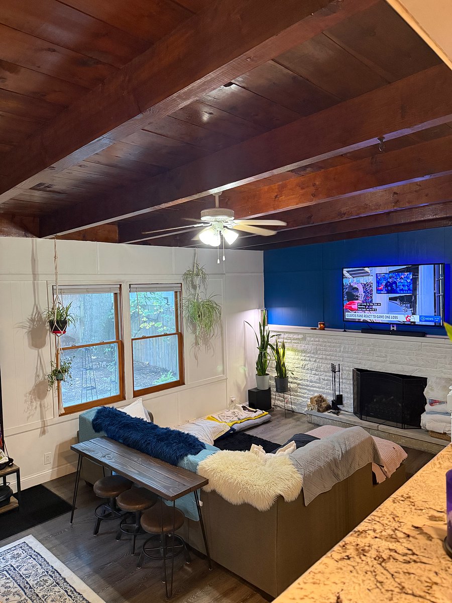 Furnished Finder property 1049604_1 photo 3