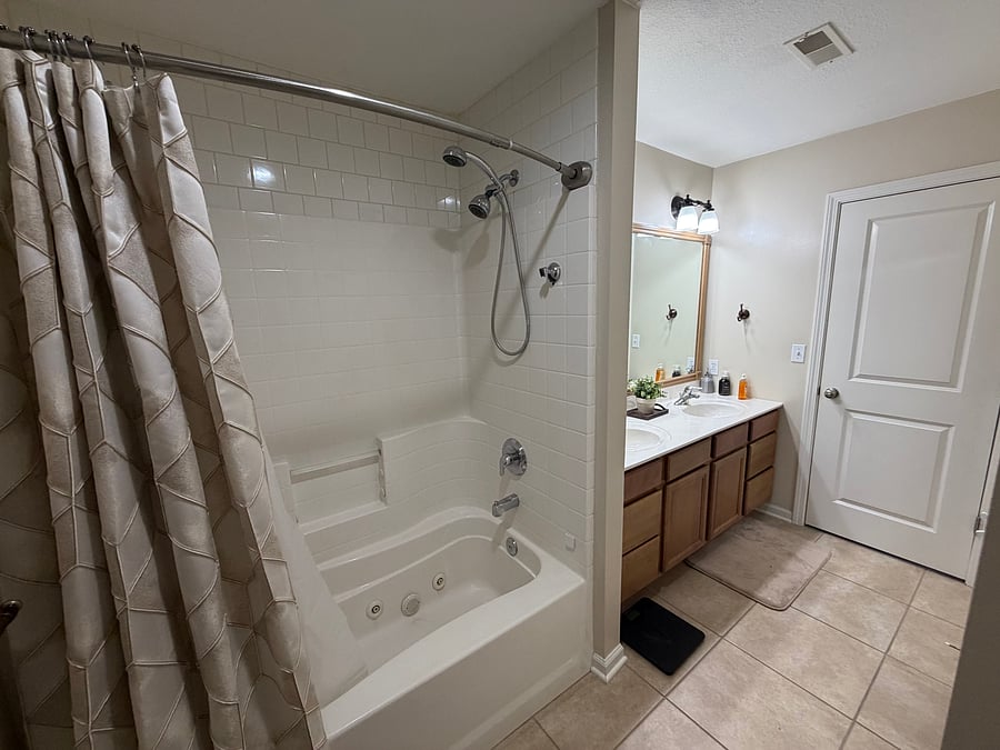 Furnished Finder property 1049643_1 photo 16