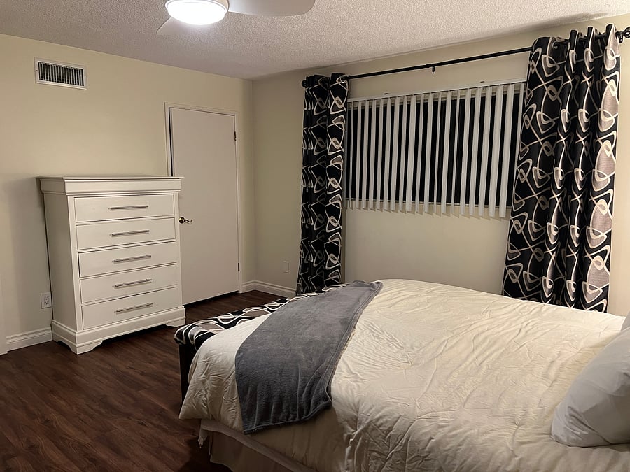 Furnished Finder property 1049654_1 photo 5