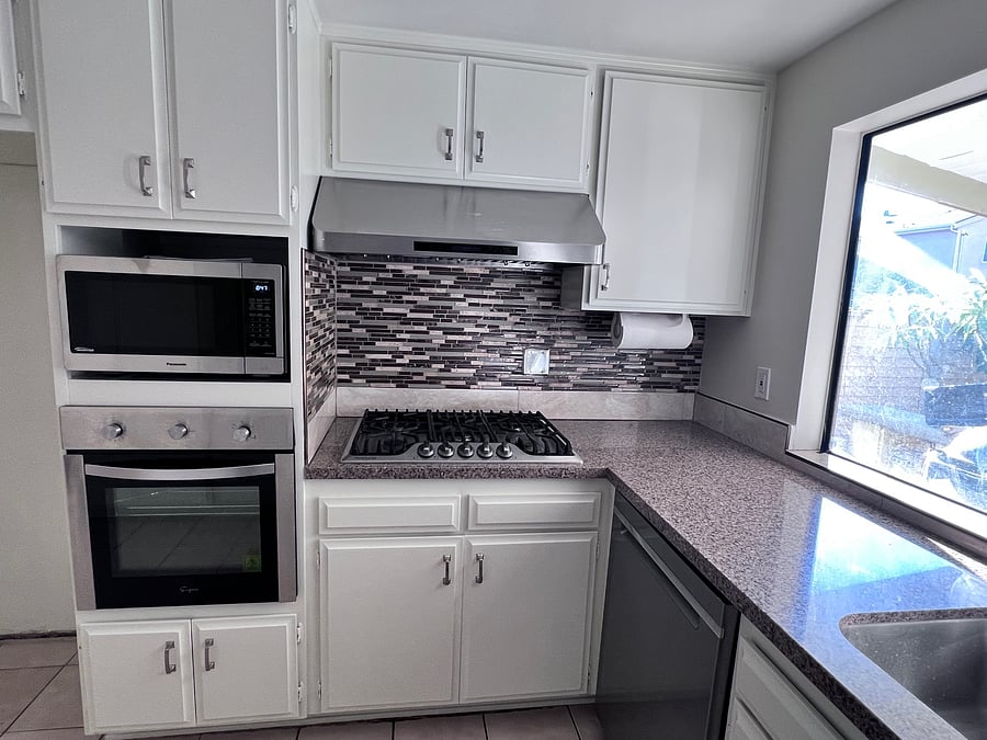 Furnished Finder property 1049654_1 photo 11