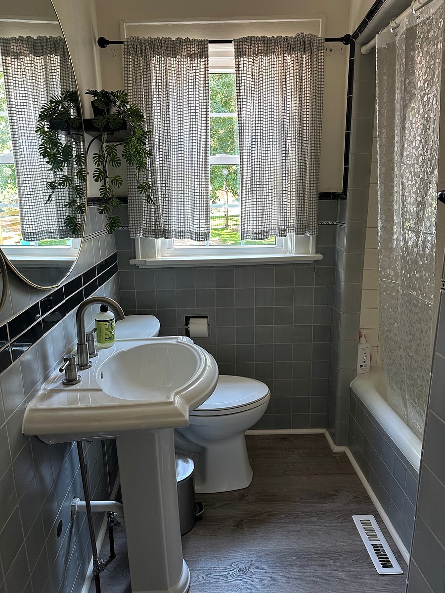 Furnished Finder property 1049655_1 photo 28