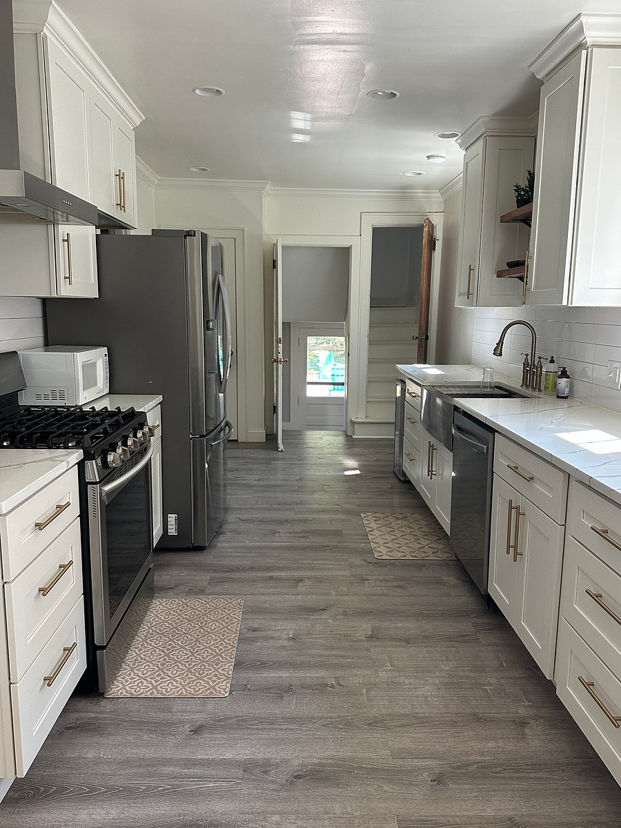 Furnished Finder property 1049655_1 photo 12