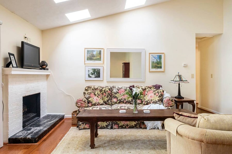 Furnished Finder property 1049668_1 photo 3