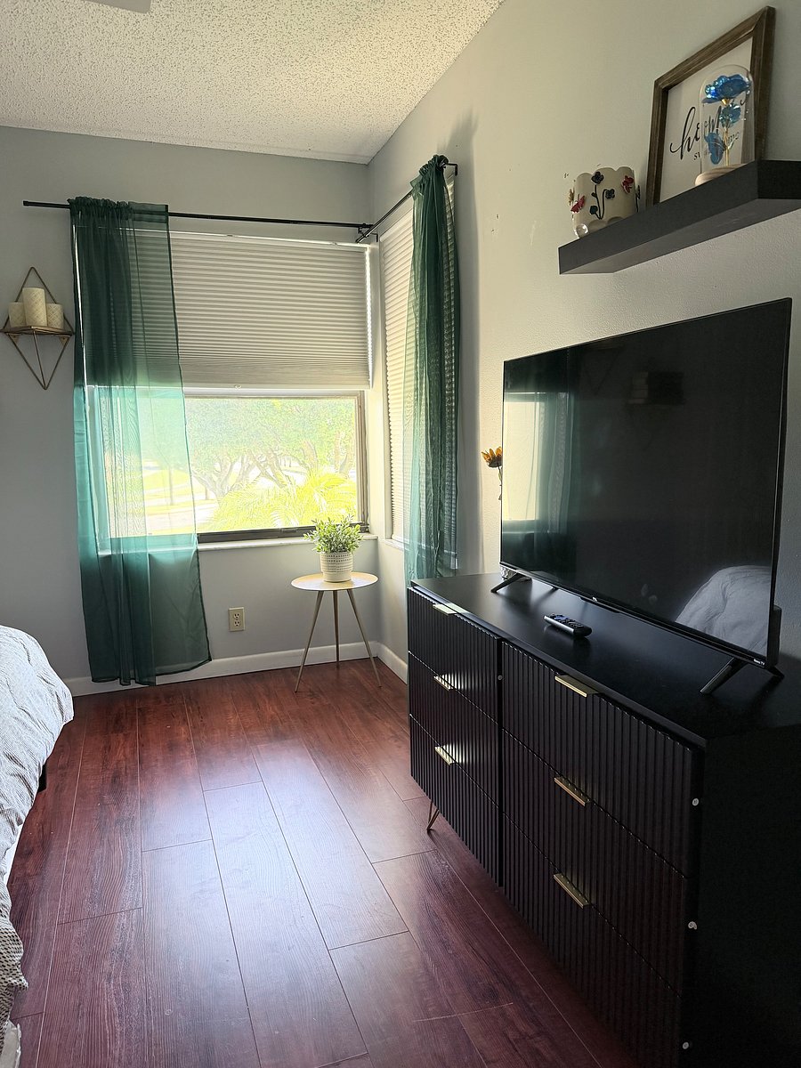 Furnished Finder property 1049710_1 photo 10