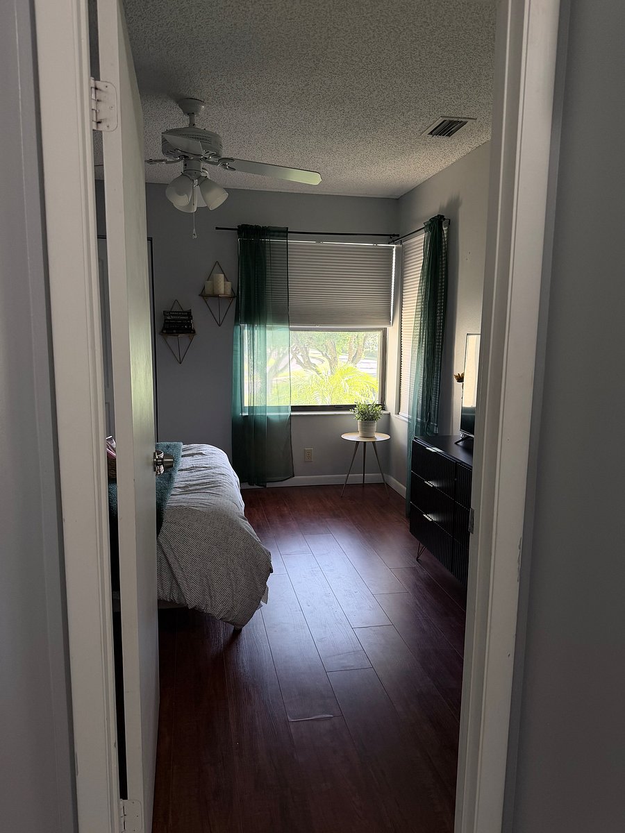 Furnished Finder property 1049710_1 photo 13