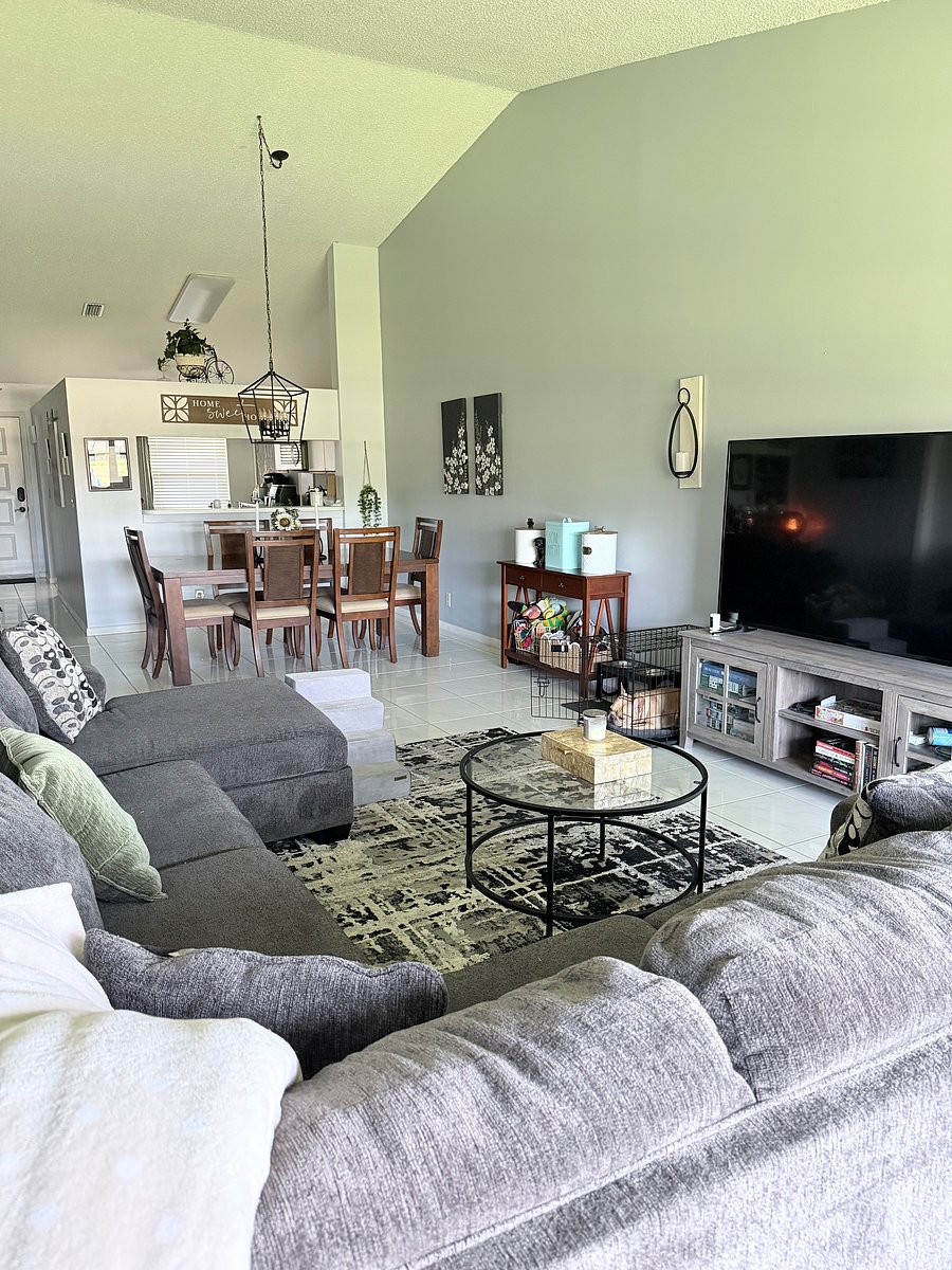 Furnished Finder property 1049710_1 photo 20