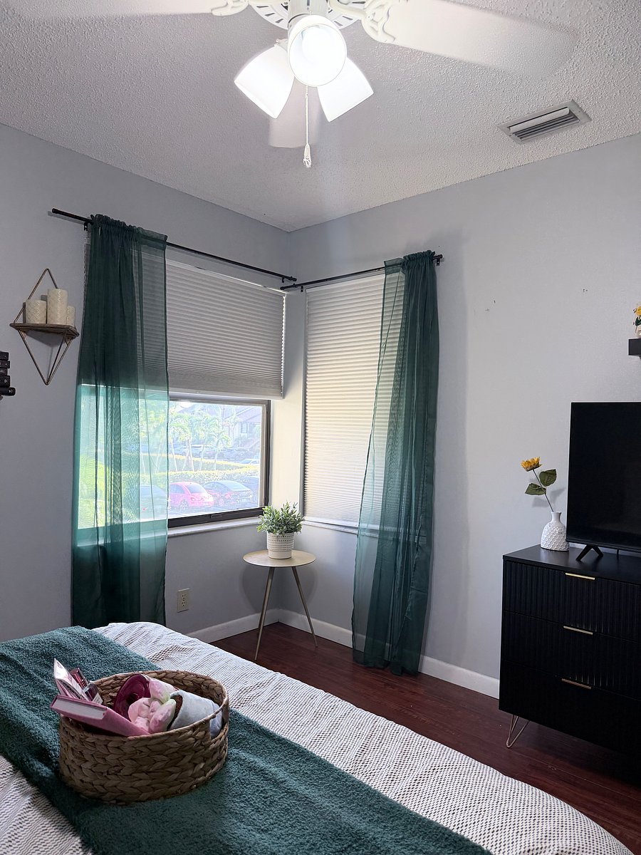 Furnished Finder property 1049710_1 photo 12