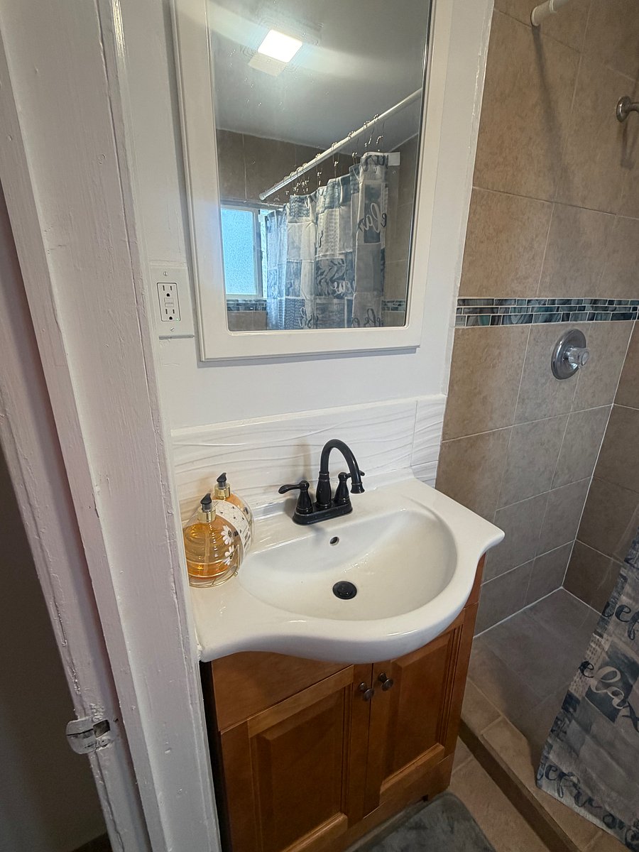 Furnished Finder property 1049716_1 photo 9